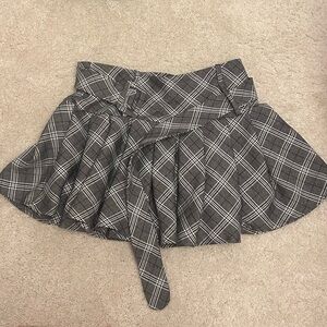 plaid jk schoolgirl mini skirt + belt